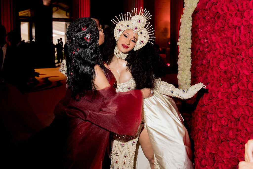 Cardi B Is Having A Baby Girl & Has Settled Beef With Nicki Minaj 🙌