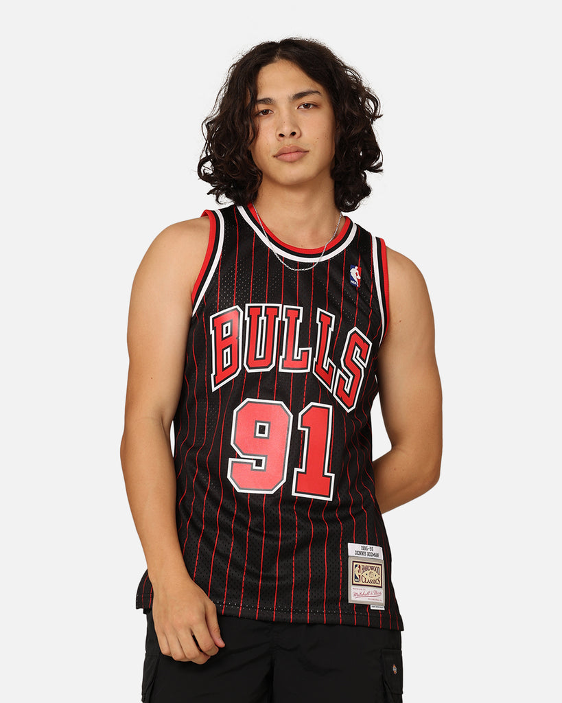 Chicago bulls jersey hot sale black and red